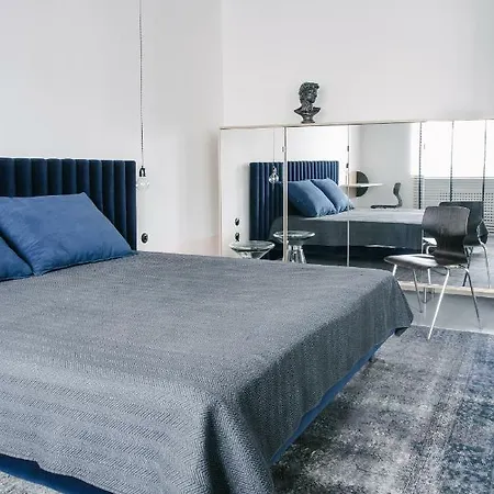 Dore Lux Apartment *