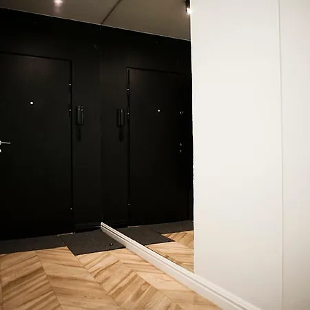 Dore Lux Apartment *